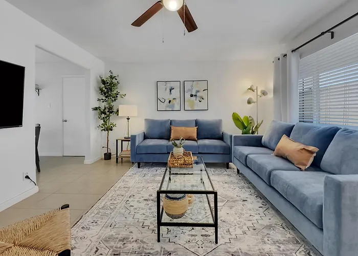 3 Mi To Old Town Scottsdale: W/ Patio!
