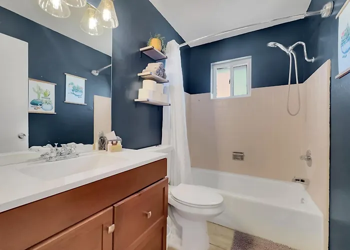 Holiday home 3 Mi To Old Town Scottsdale: W/ Patio! *